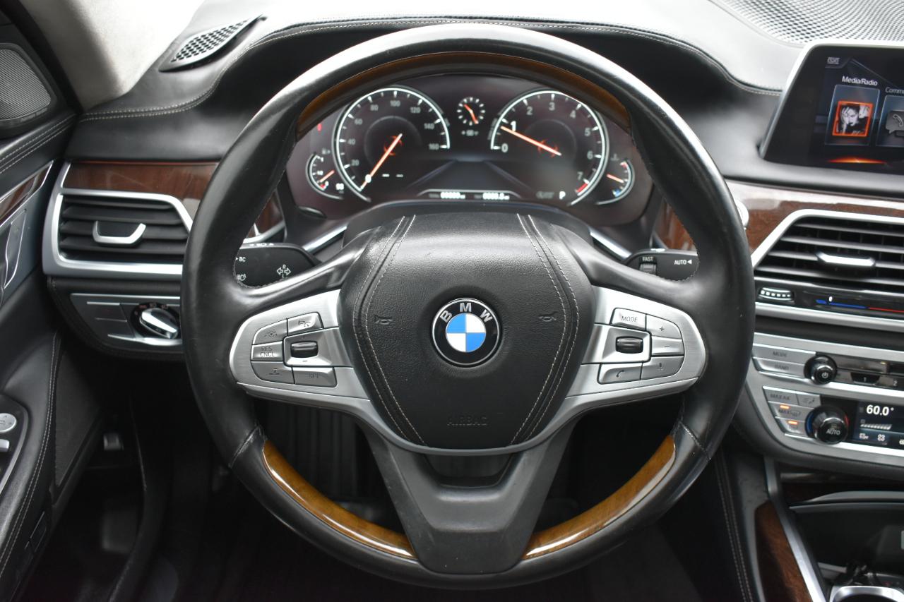 BMW 7-Series 750i xDrive 2016