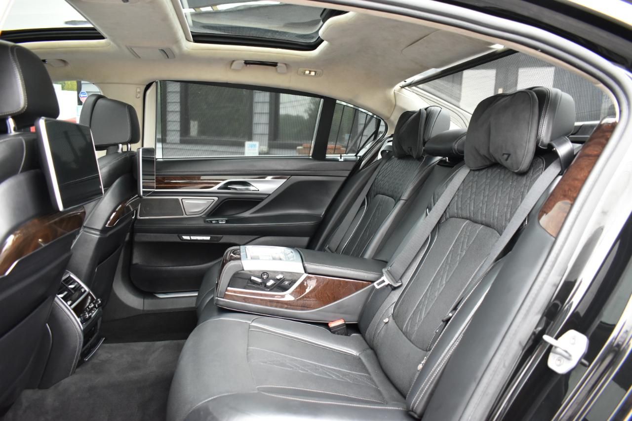 BMW 7-Series 750i xDrive 2016