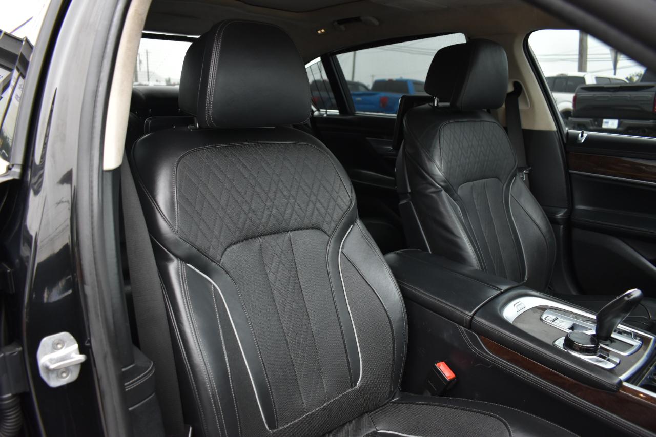 BMW 7-Series 750i xDrive 2016