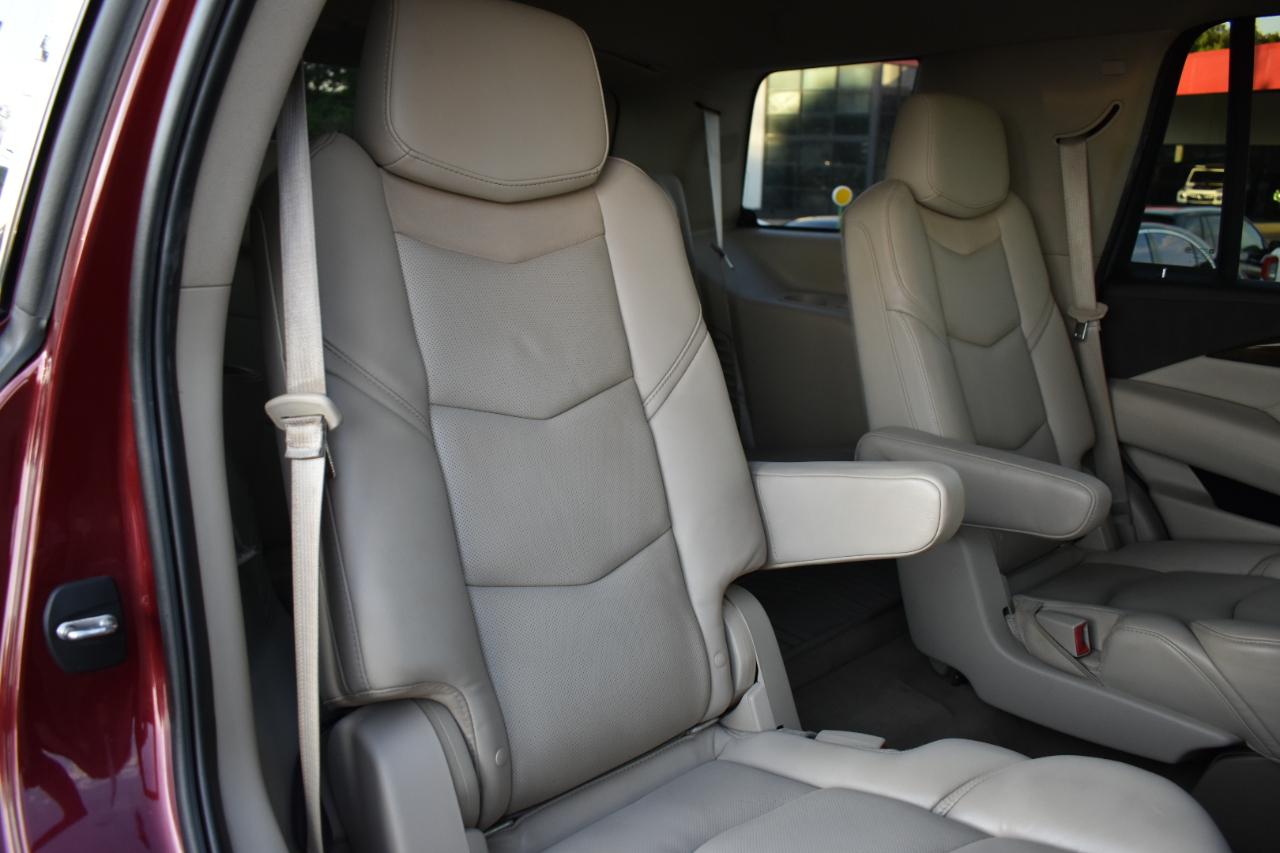 Cadillac Escalade Premium Luxury 4D SUV 4WD 2018