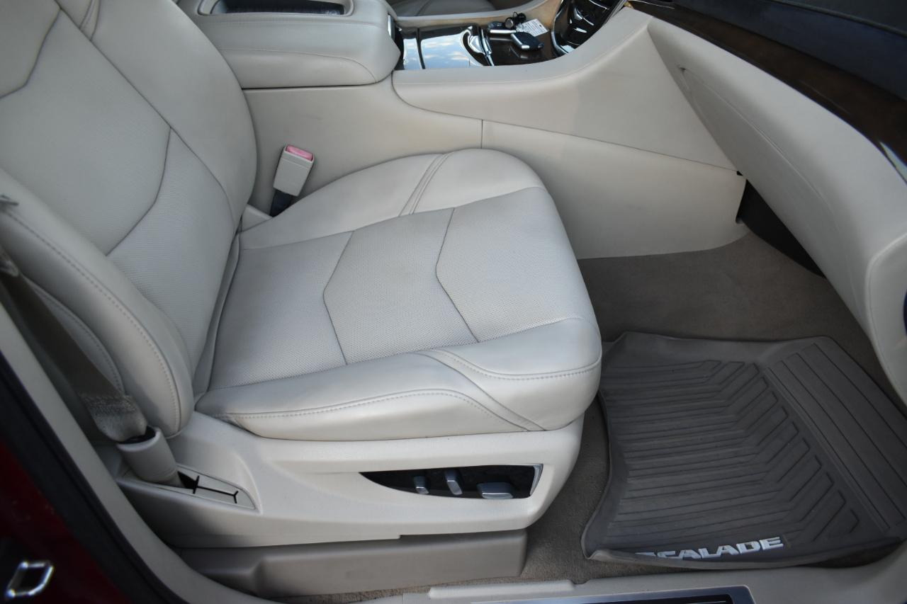 Cadillac Escalade Premium Luxury 4D SUV 4WD 2018