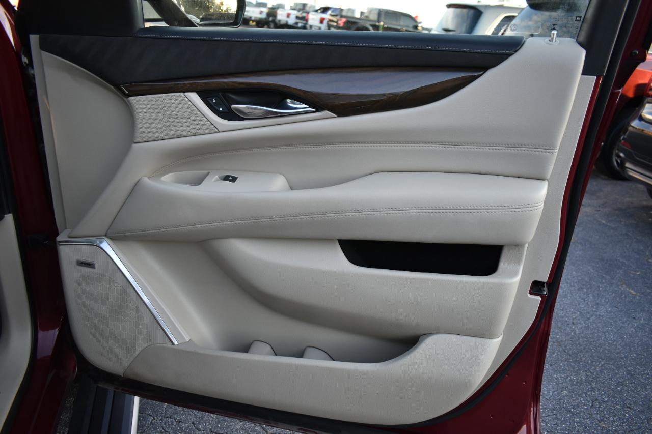 Cadillac Escalade Premium Luxury 4D SUV 4WD 2018