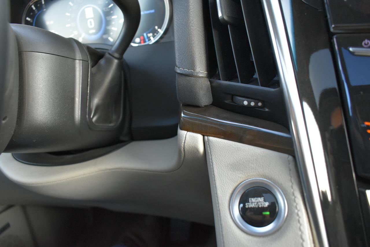 Cadillac Escalade Premium Luxury 4D SUV 4WD 2018