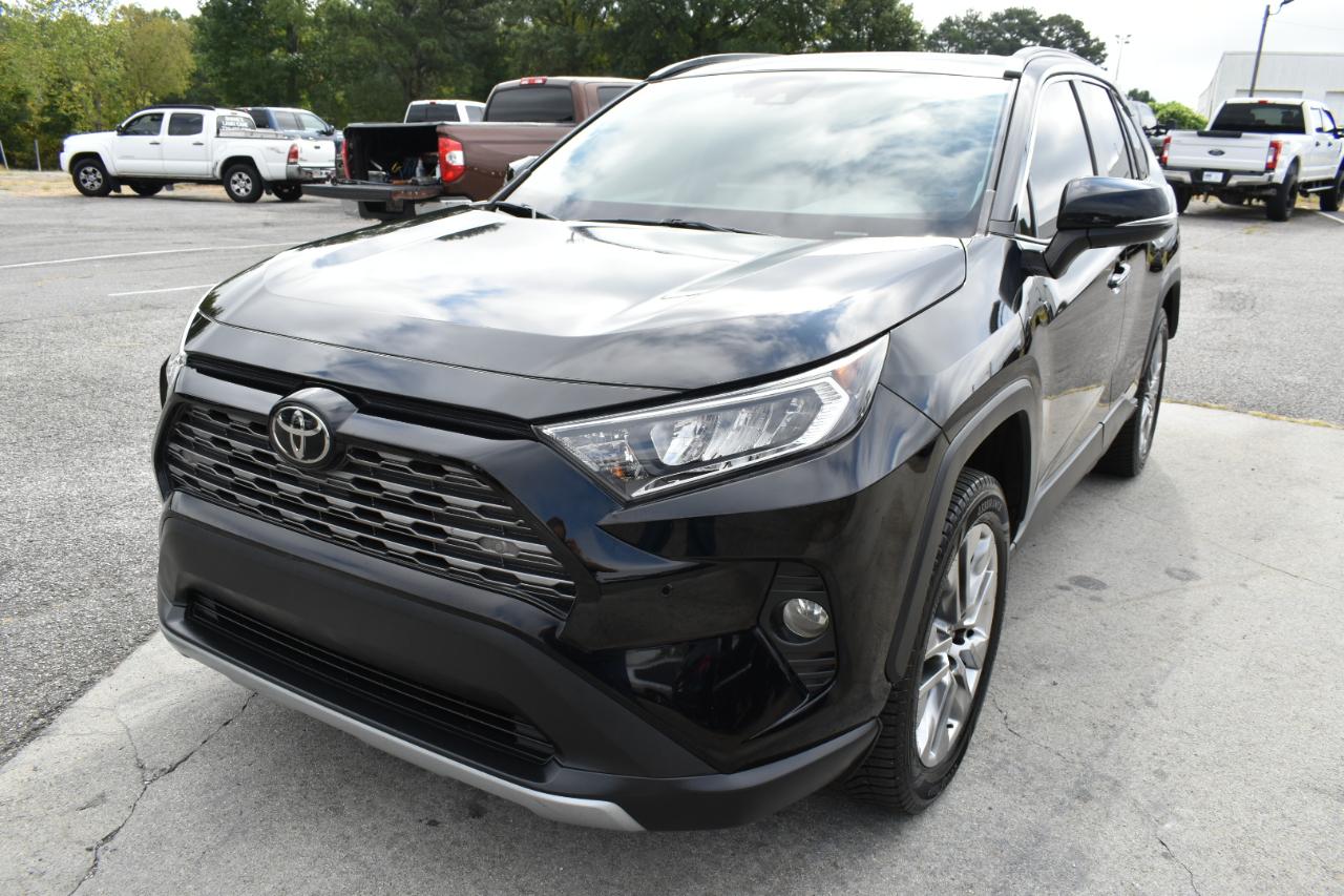 Toyota RAV4 Limited 2021