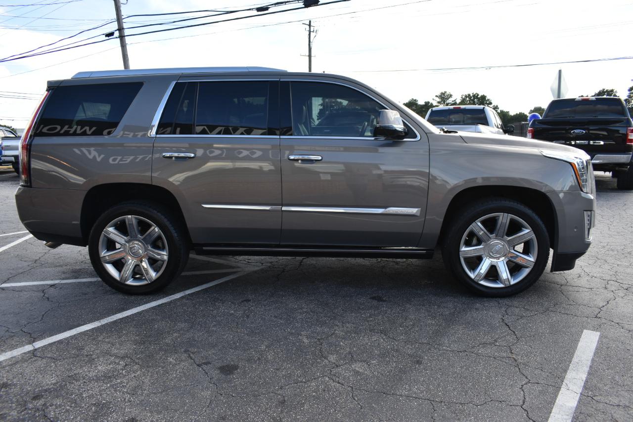 Cadillac Escalade Premium Luxury AWD 2017