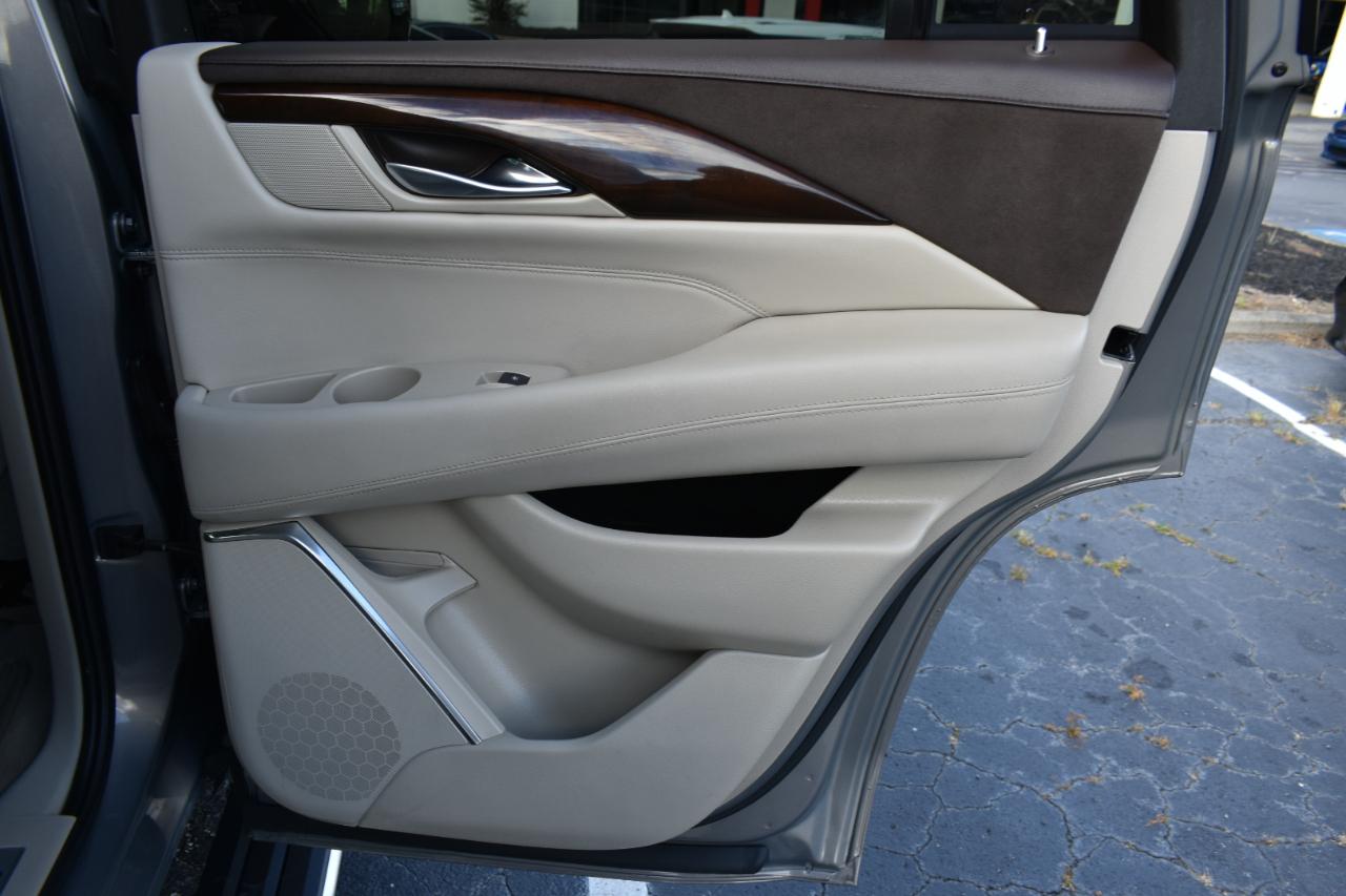Cadillac Escalade Premium Luxury AWD 2017
