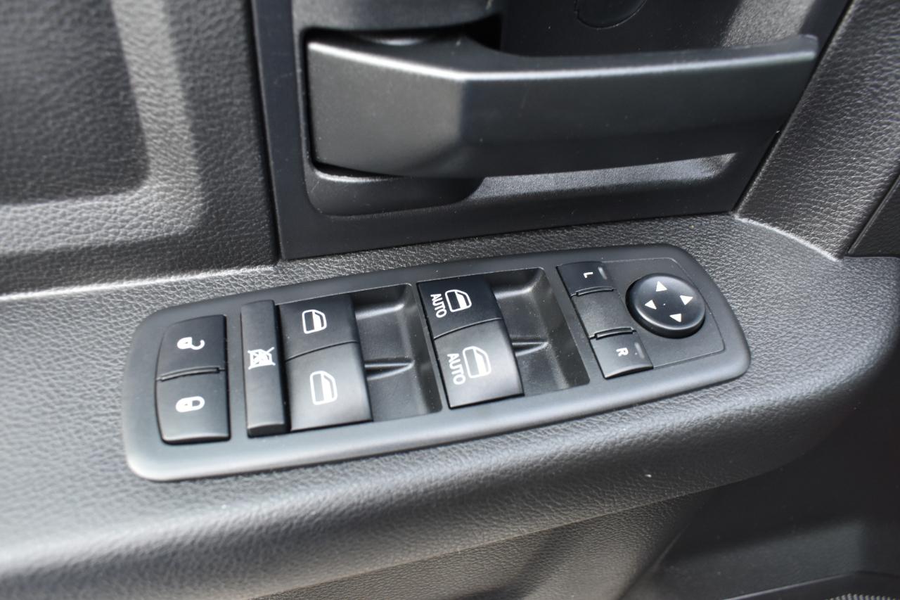 RAM 2500 Tradesman Crew Cab 4WD 2018
