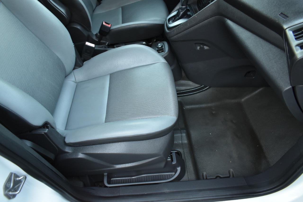 Ford Transit Connect Cargo Van XL LWB w/Rear 180 Degree Door 2016