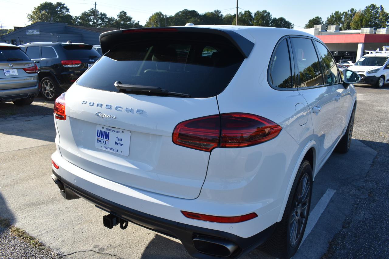Porsche Cayenne Platinum Edition AWD 2017