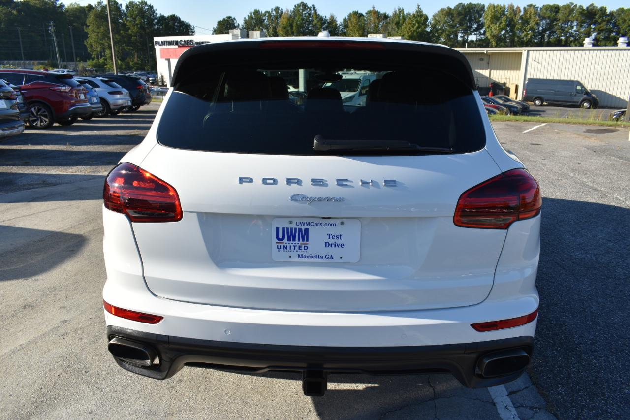Porsche Cayenne Platinum Edition AWD 2017