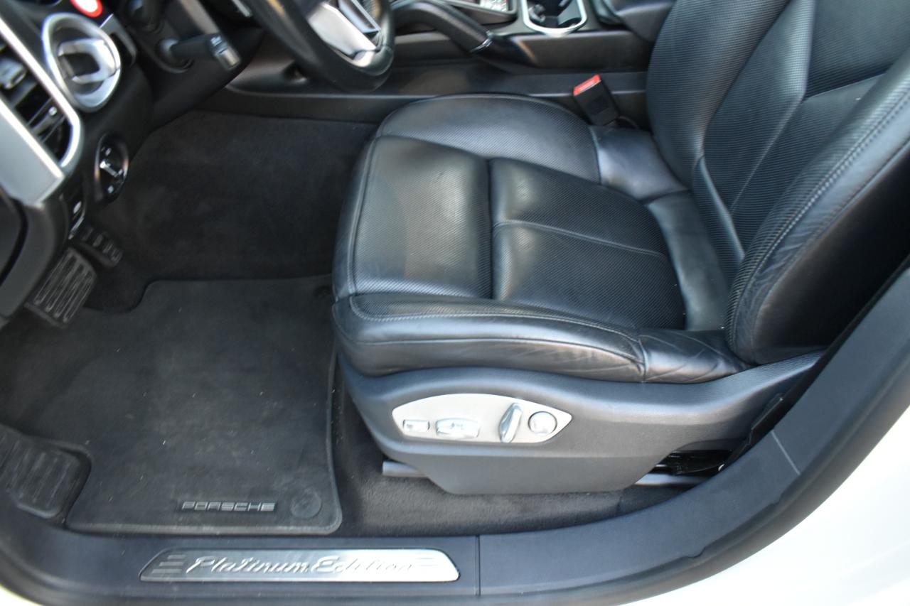 Porsche Cayenne Platinum Edition AWD 2017