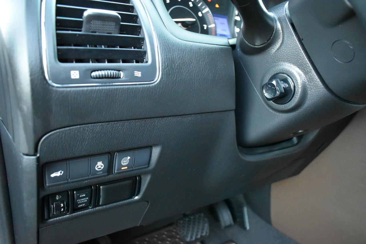 Nissan Armada Platinum Reserve 4WD 2018