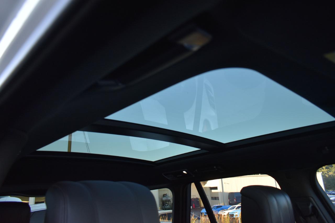 Land Rover Range Rover Supercharged 2019