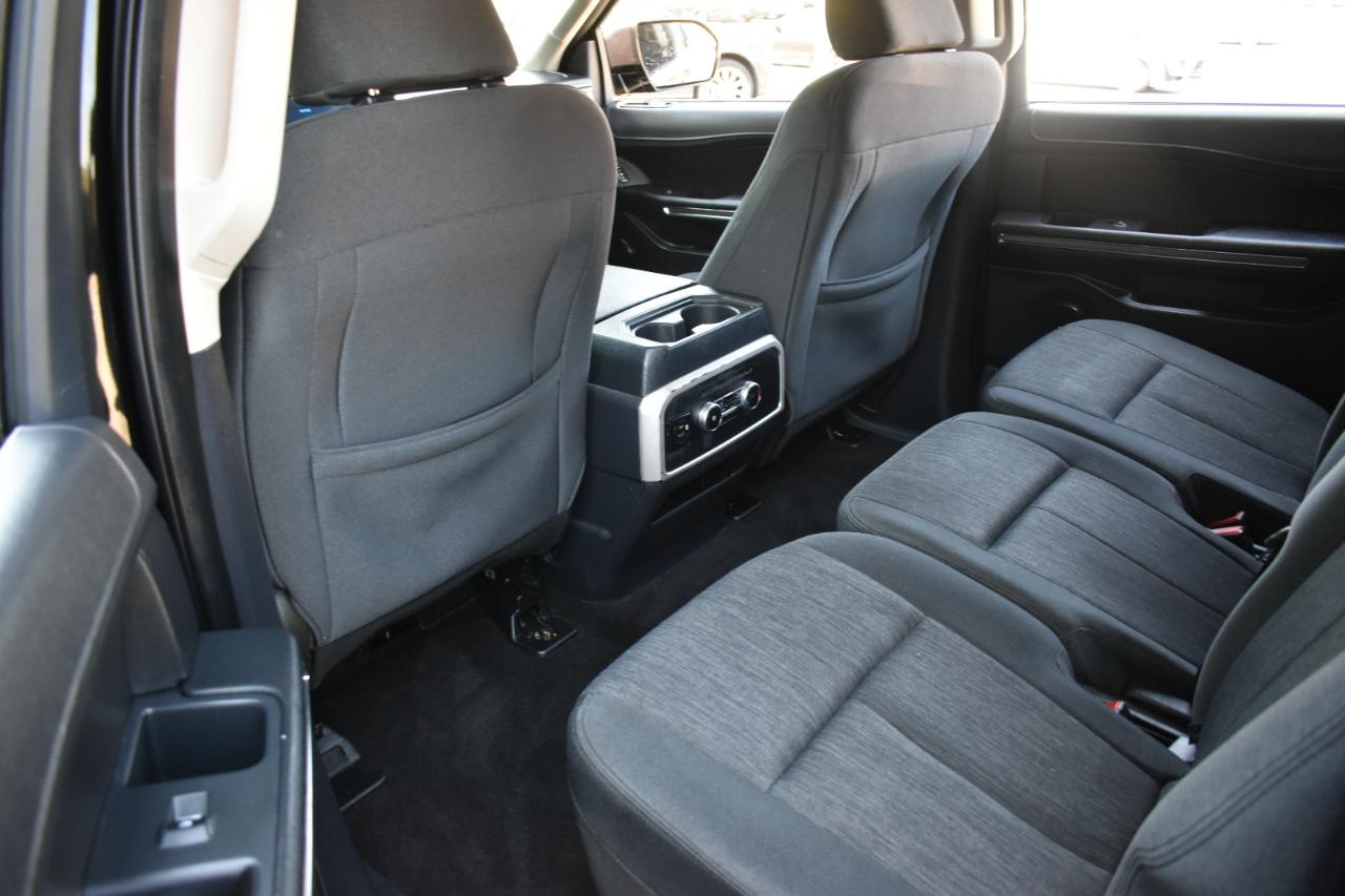 Ford Expedition Max XLT 4D SUV RWD 2022