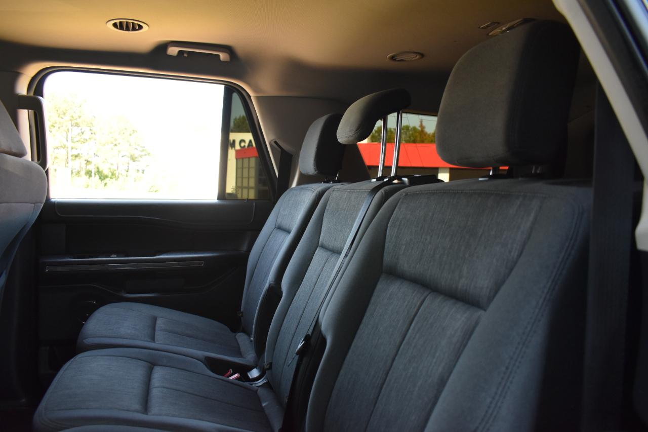 Ford Expedition Max XLT 4D SUV RWD 2022