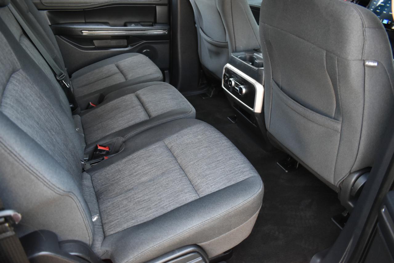 Ford Expedition Max XLT 4D SUV RWD 2022