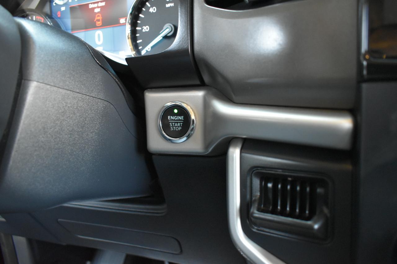 Ford Expedition Max XLT 4D SUV RWD 2022