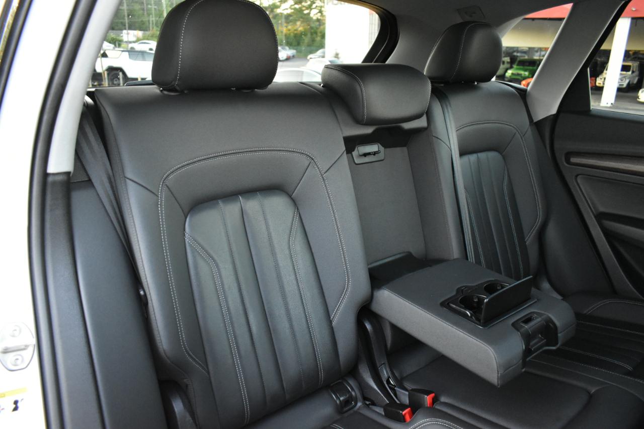 Audi Q5 2.0T Premium quattro 2021