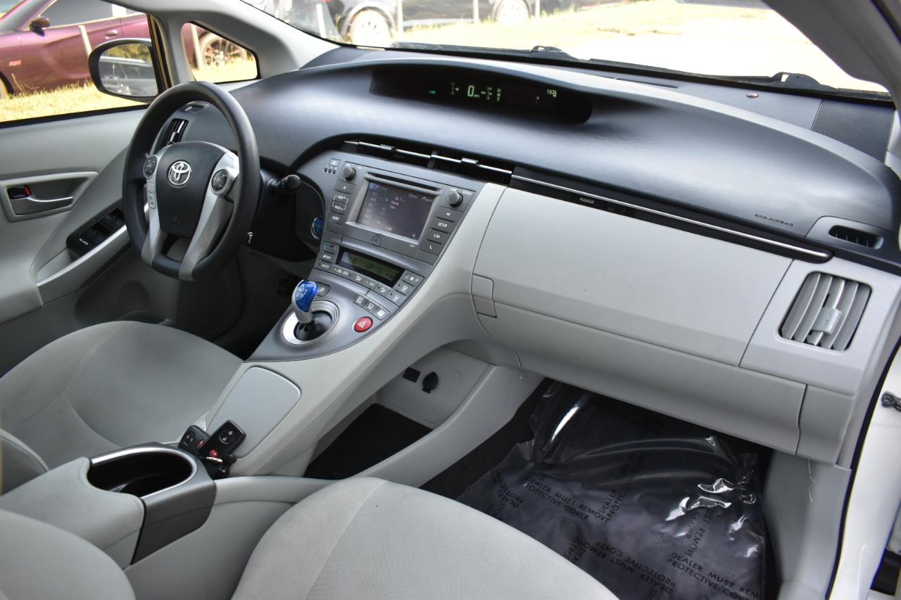 Toyota Prius Prius II 2013
