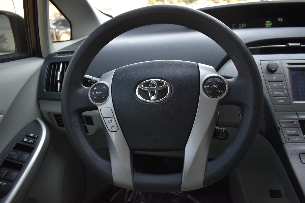 Toyota Prius Prius II 2013
