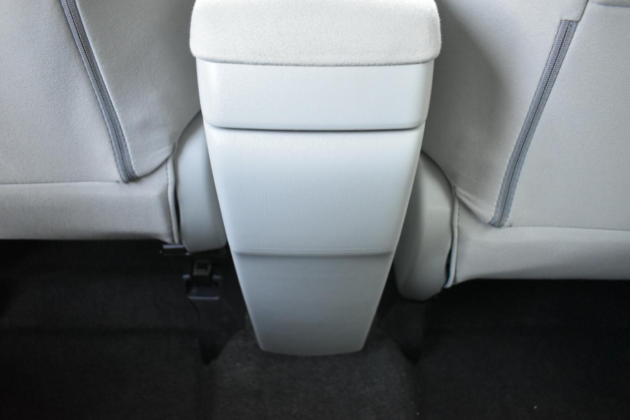 Toyota Prius Prius II 2013