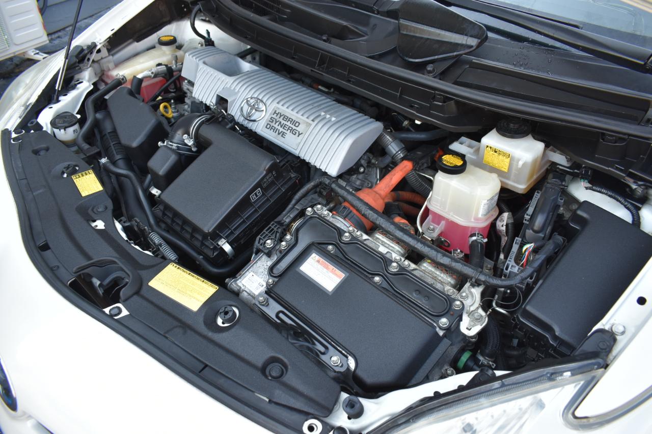 Toyota Prius Prius II 2013