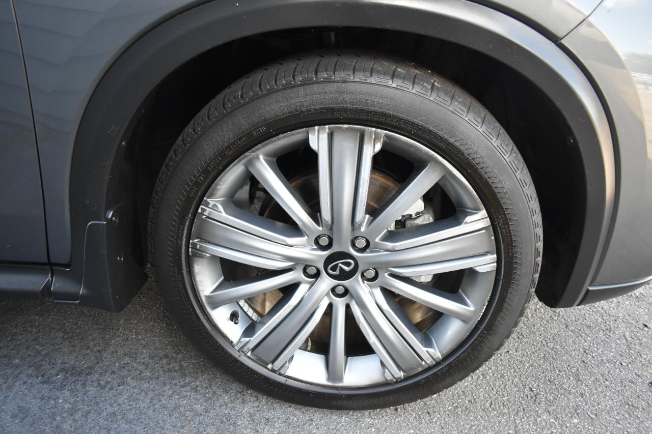 Infiniti QX50 ESSENTIAL AWD 2021