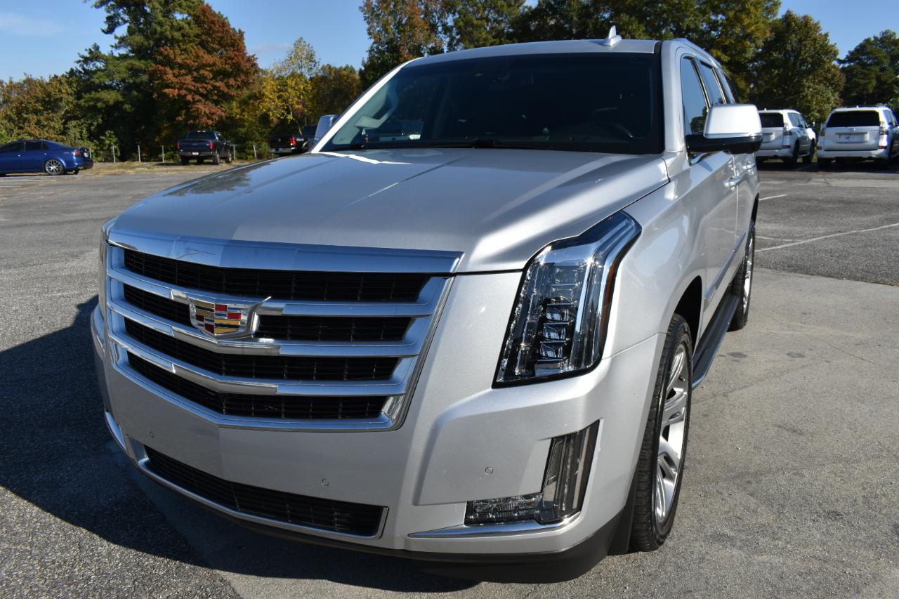 Cadillac Escalade Luxury 4WD 2016