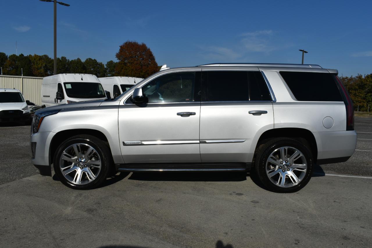 Cadillac Escalade Luxury 4WD 2016