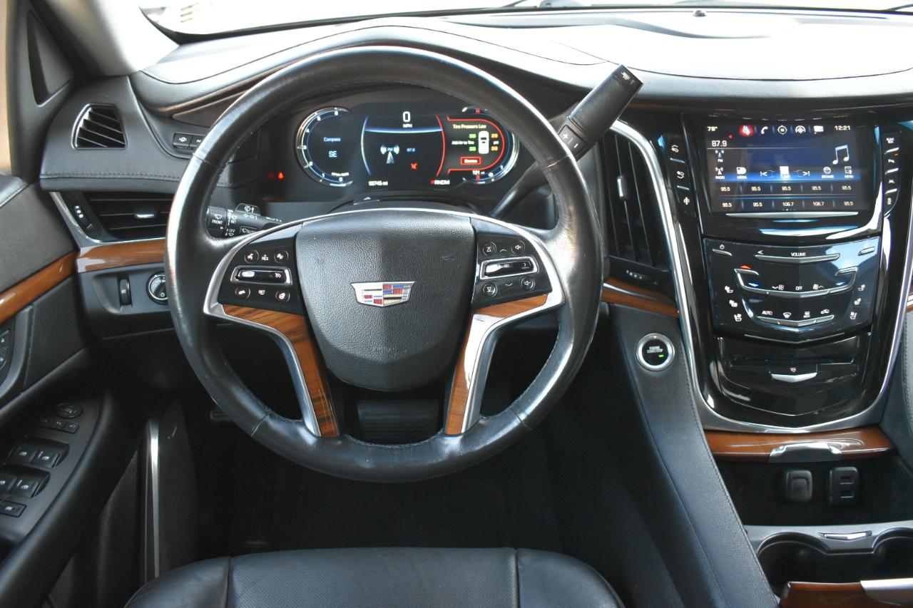 Cadillac Escalade Luxury 4WD 2016