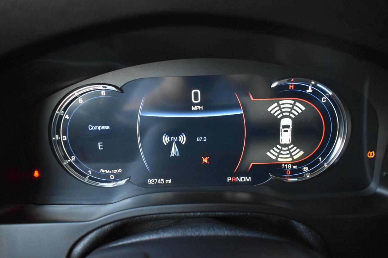 Cadillac Escalade Luxury 4WD 2016
