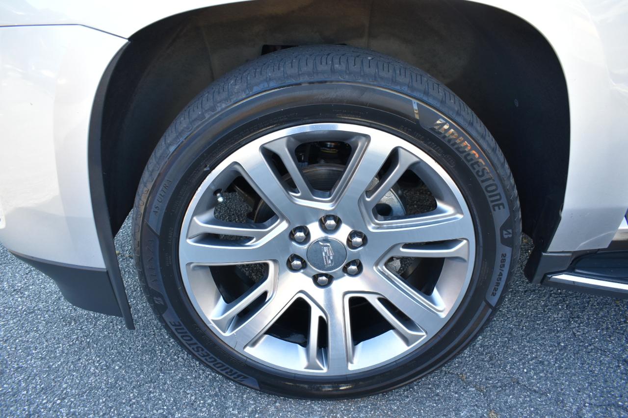 Cadillac Escalade Luxury 4WD 2016