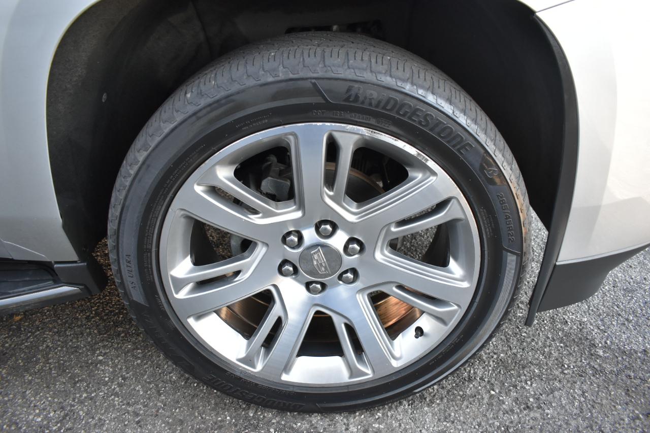 Cadillac Escalade Luxury 4WD 2016