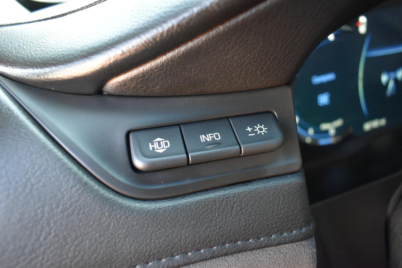 Cadillac Escalade Luxury 4WD 2016