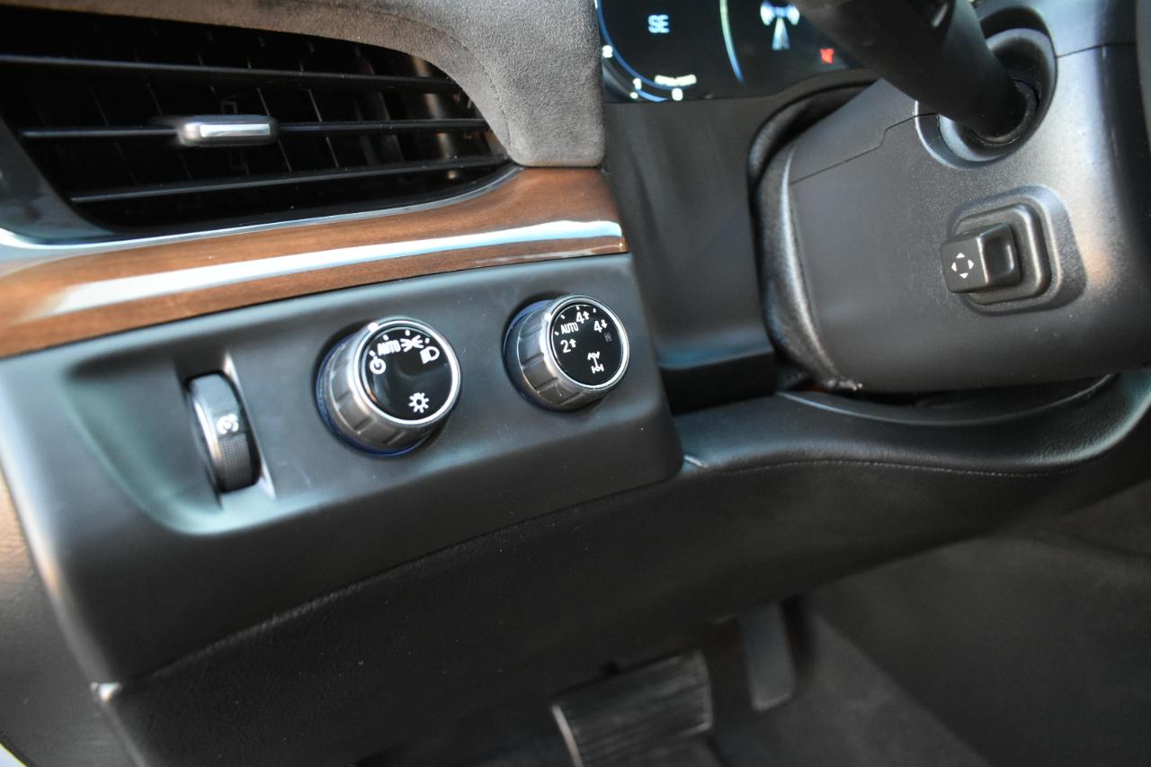 Cadillac Escalade Luxury 4WD 2016