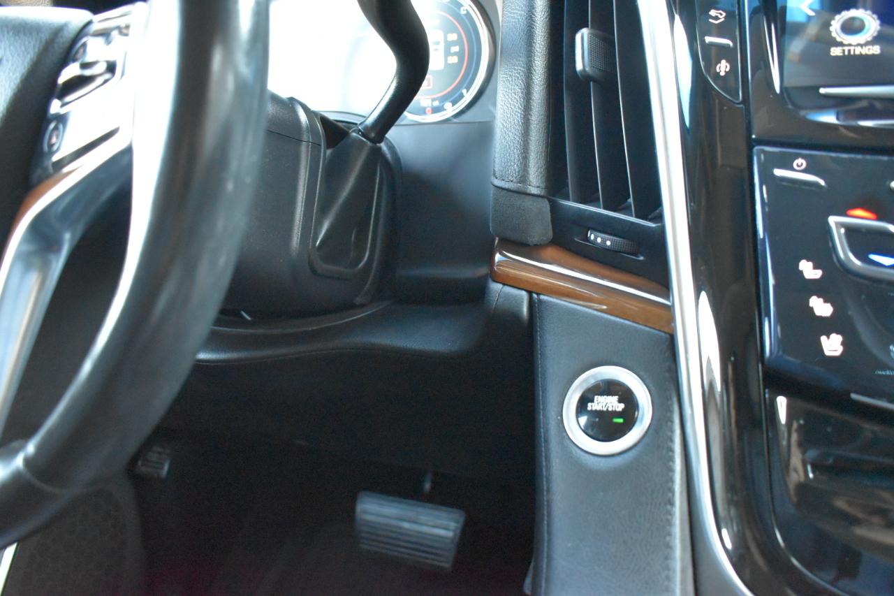 Cadillac Escalade Luxury 4WD 2016