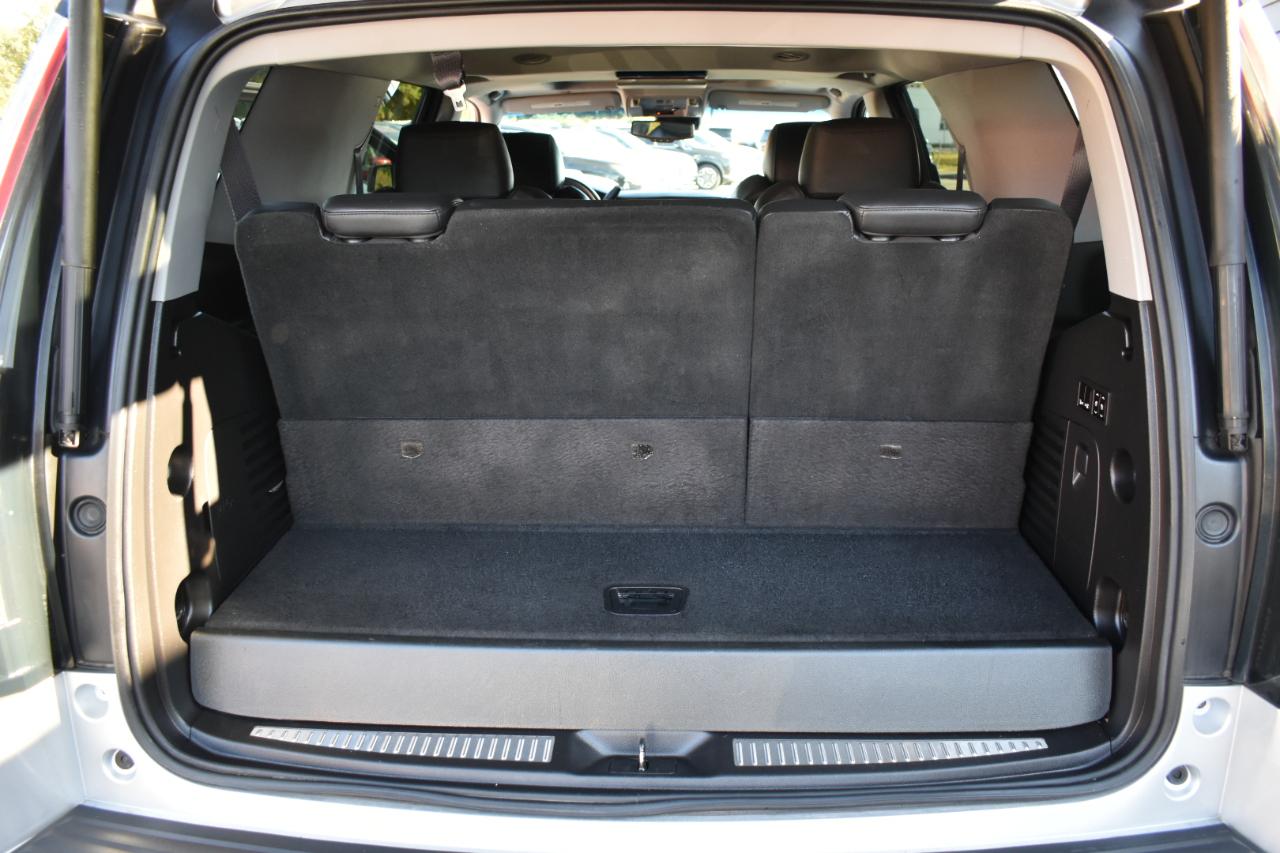 Cadillac Escalade Luxury 4WD 2016