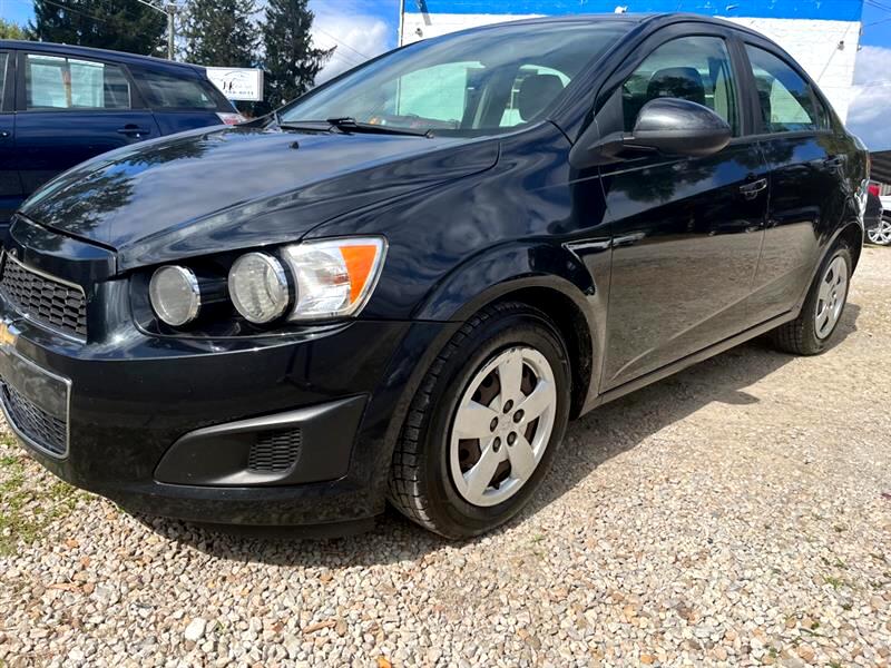 2015 Chevrolet Sonic LS Auto Sedan