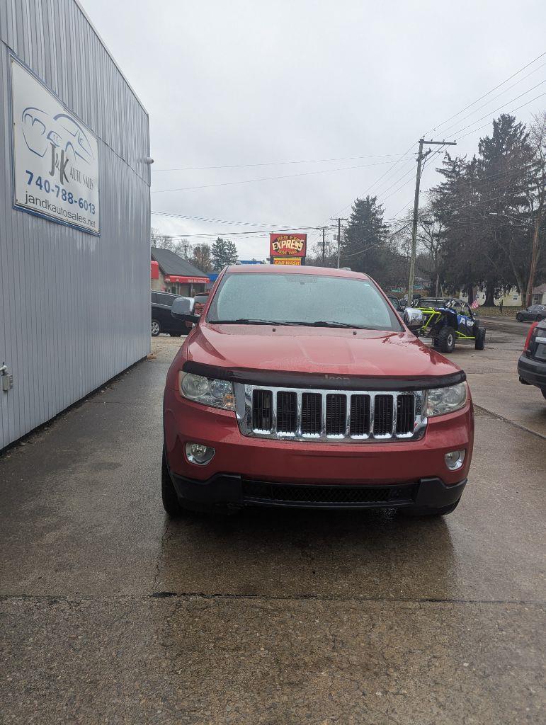 2011 Jeep Grand Cherokee Laredo's photo