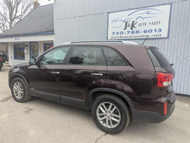 2014 Kia Sorento LX's photo