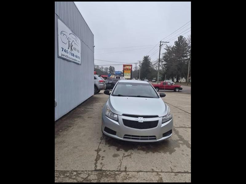 2013 Chevrolet Cruze LS Auto