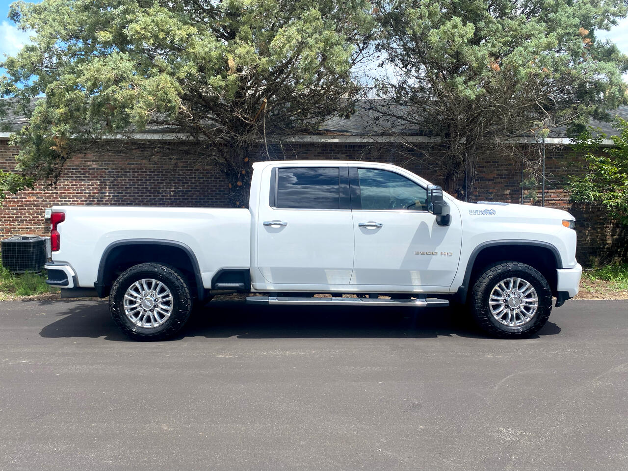 2020 Chevrolet Silverado 3500HD High Country Crew Cab 4WD