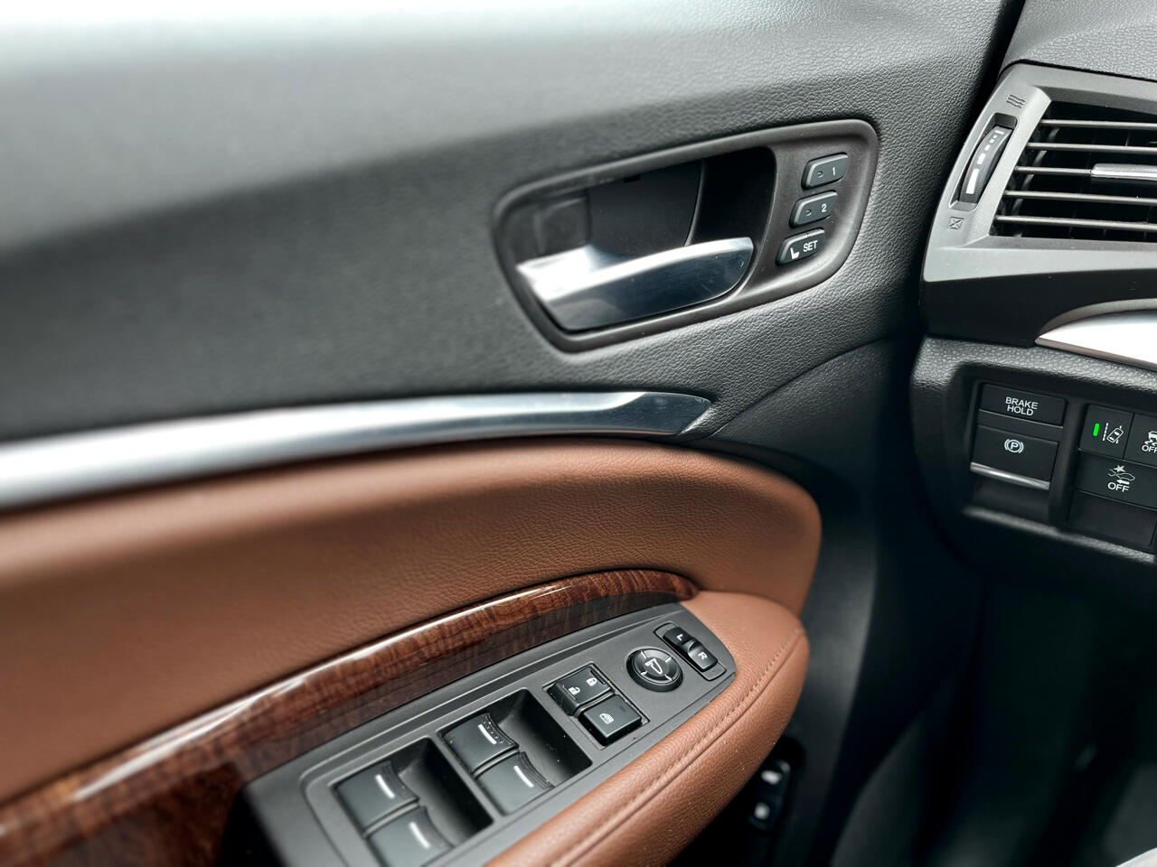 Acura MDX 9-Spd AT 2019