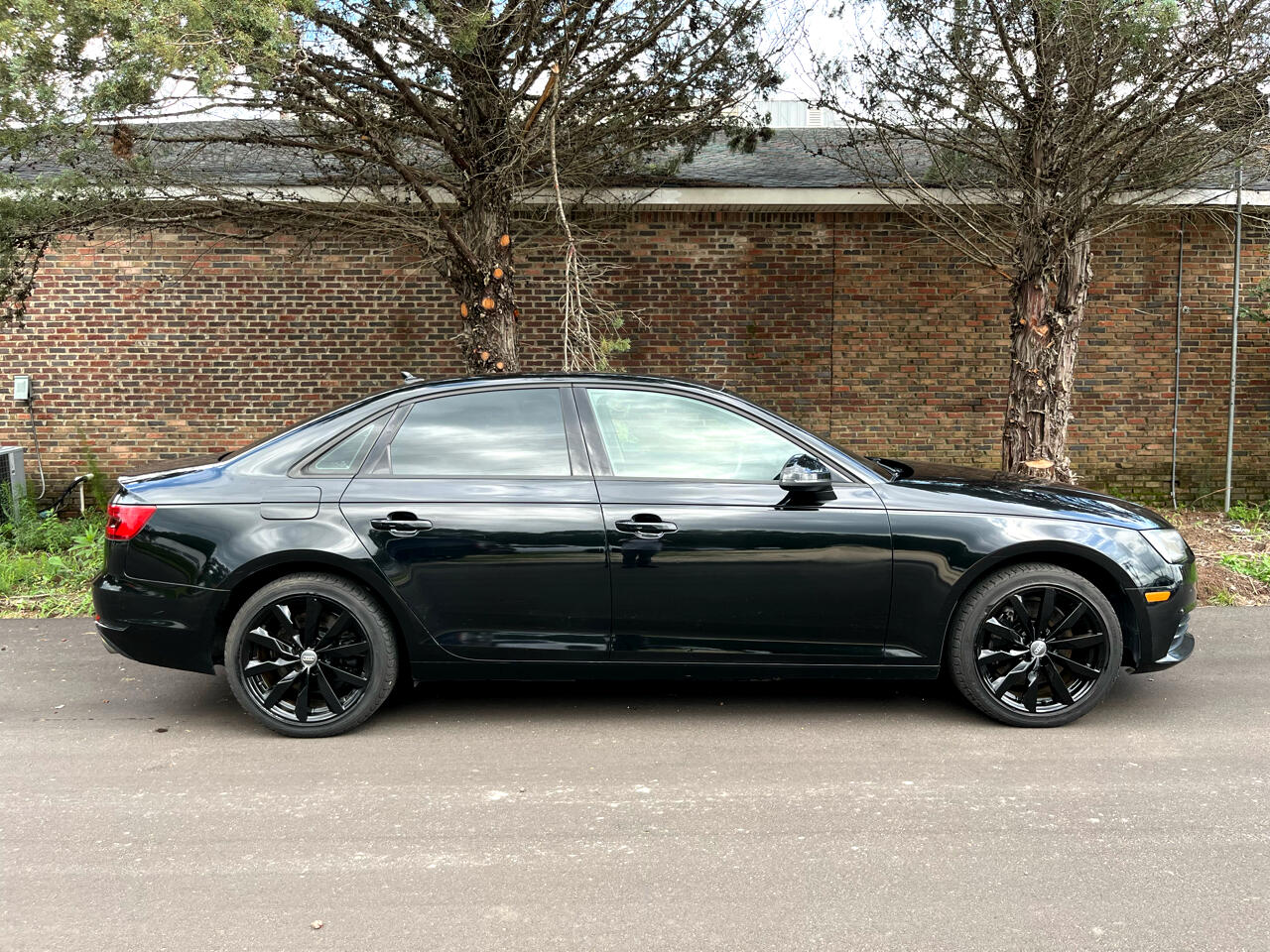 2017 Audi A4 2.0T Premium Sedan
