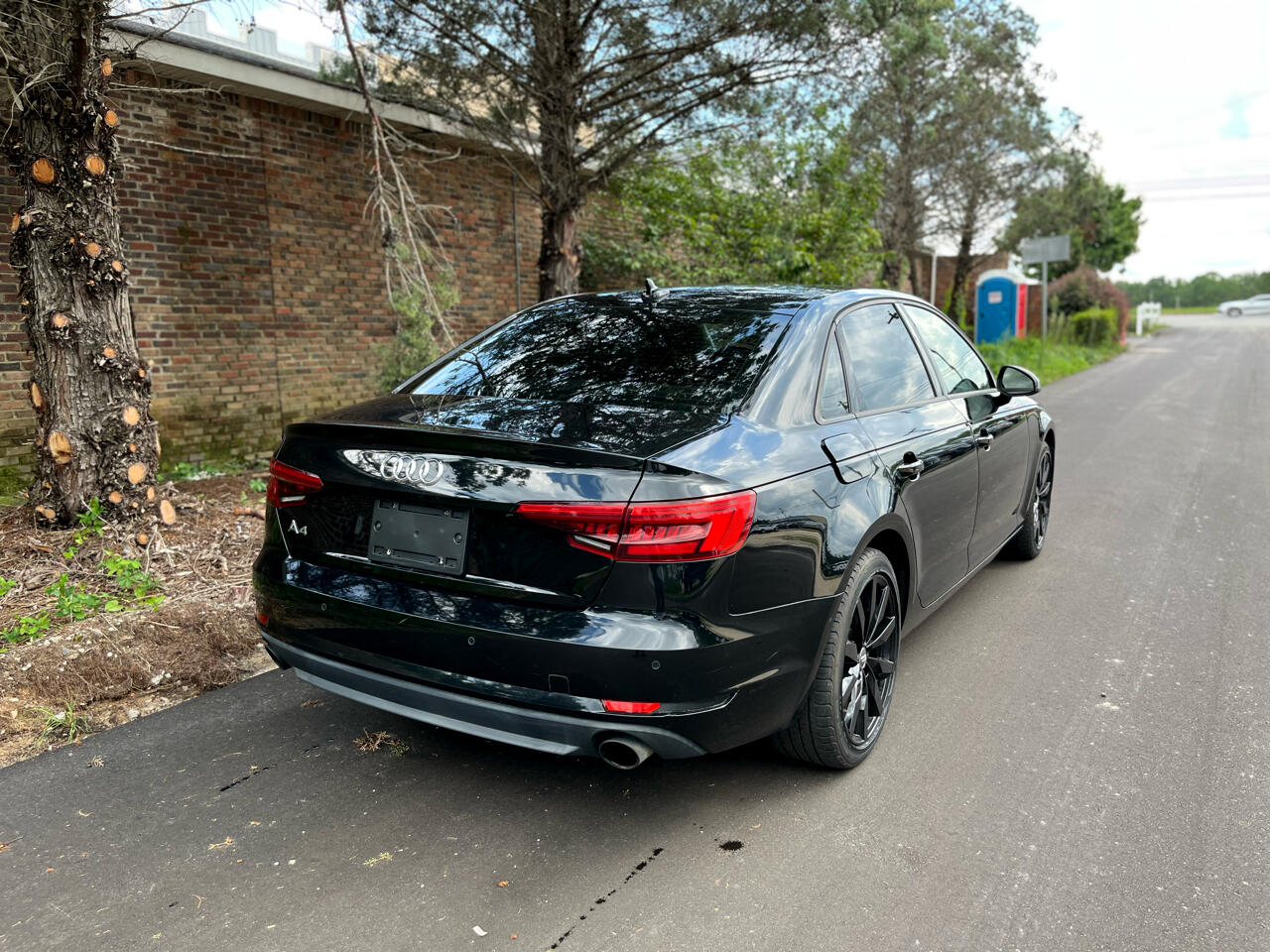 Audi A4 2.0T Premium Sedan 2017