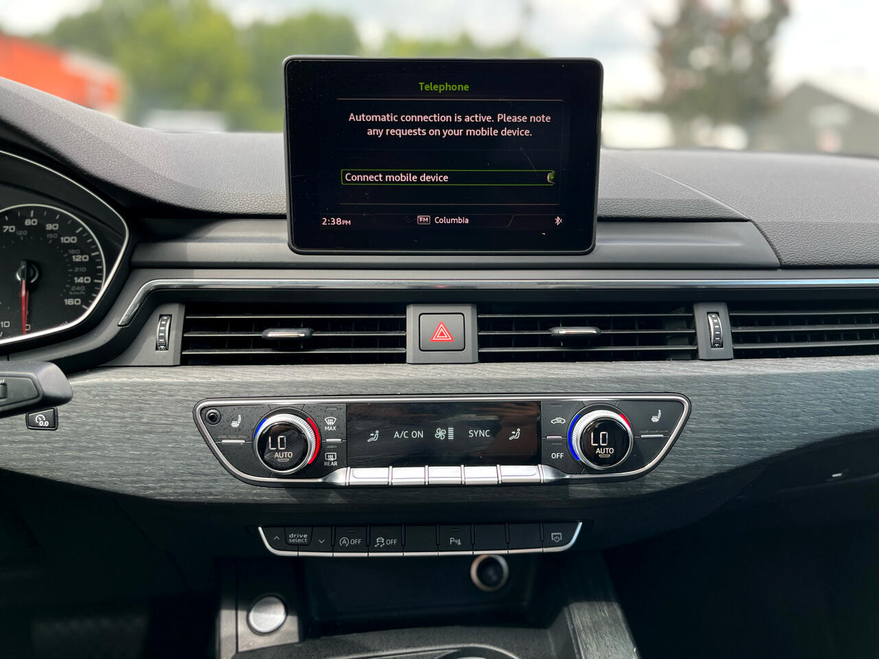 Audi A4 2.0T Premium Sedan 2017