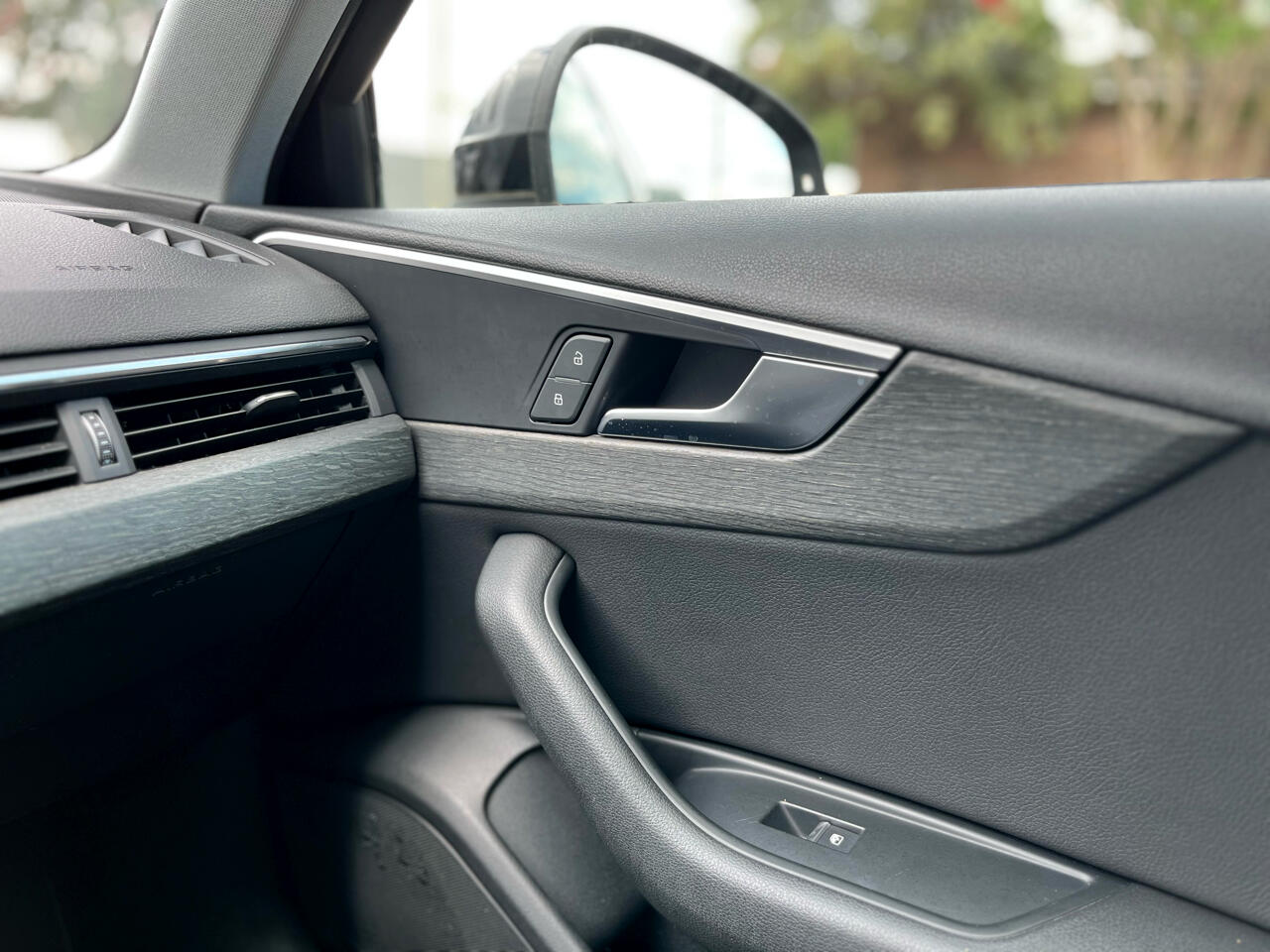 Audi A4 2.0T Premium Sedan 2017