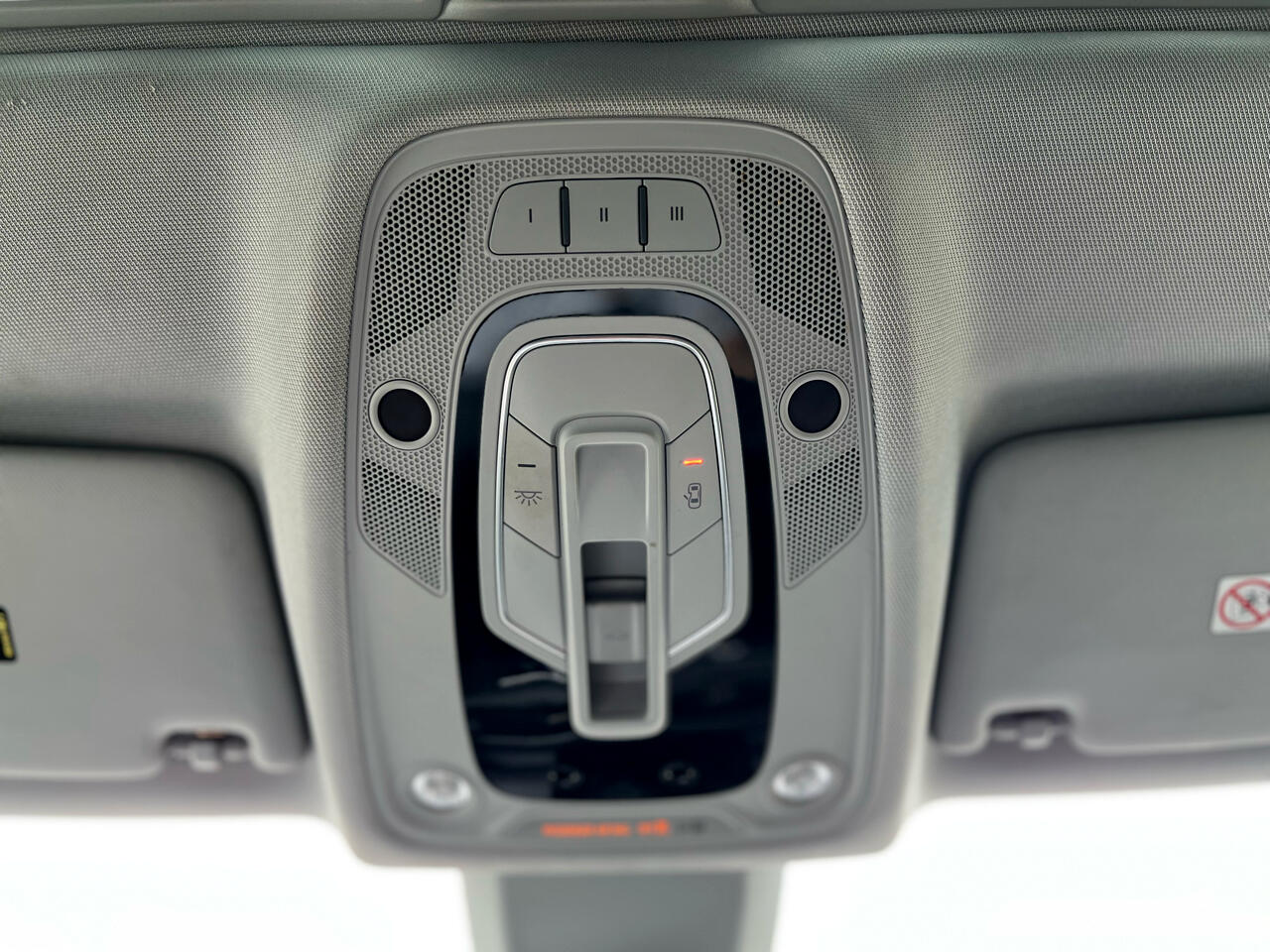 Audi A4 2.0T Premium Sedan 2017