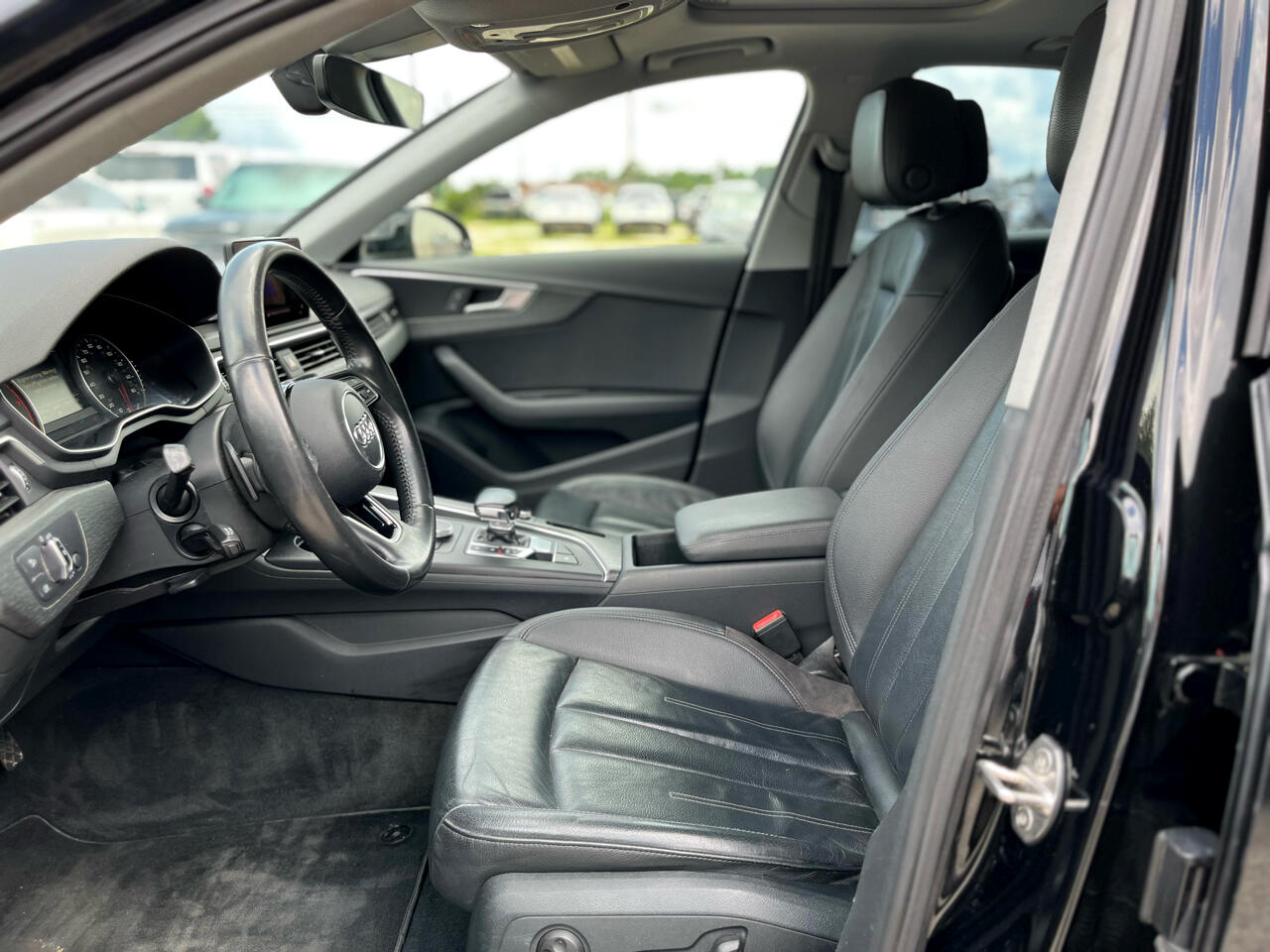 Audi A4 2.0T Premium Sedan 2017