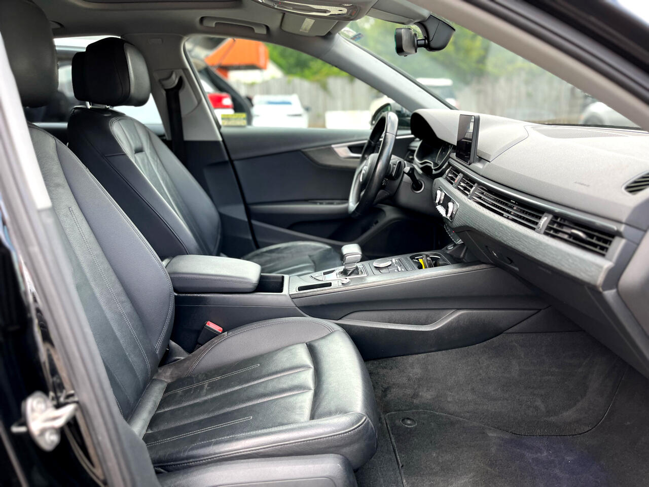 Audi A4 2.0T Premium Sedan 2017